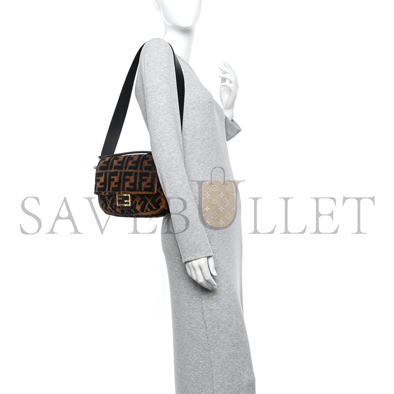 FENDI SHEARLING VITELLO DOLCE MACRO FF 1974 BAGUETTE TOBACCO BLACK (27*15*6cm)